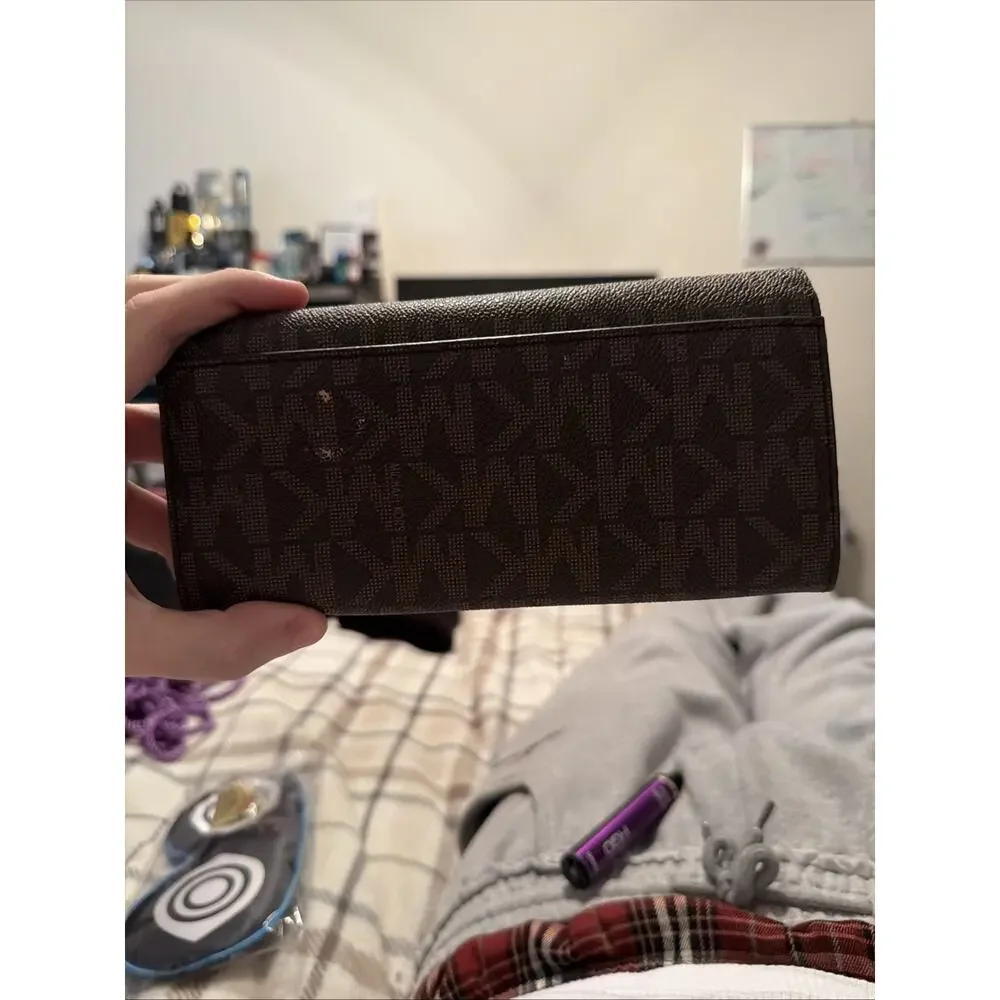 Michael Kors Clutch